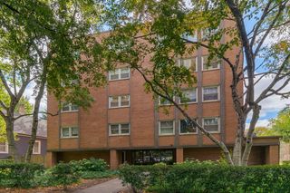 612 Mulford Street 203, Evanston, IL 60202