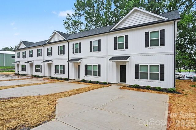 53 E 13th Street, Newton, NC 28658