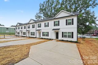 53 E 13th Street, Newton, NC 28658