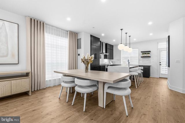 2040 TYSONS RIDGELINE RD, Falls Church, VA 22043