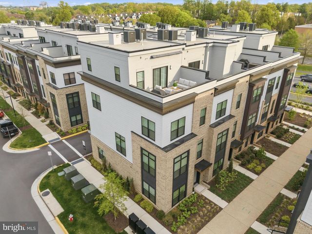 2040 TYSONS RIDGELINE RD, Falls Church, VA 22043