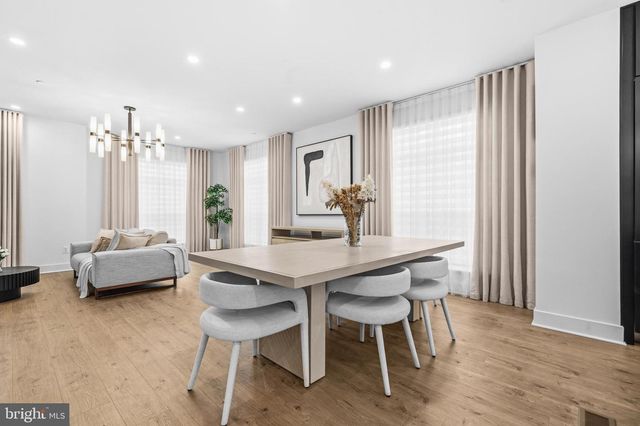 2040 TYSONS RIDGELINE RD, Falls Church, VA 22043