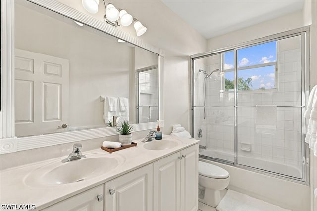 1289 Barrigona CT, Naples, FL 34119