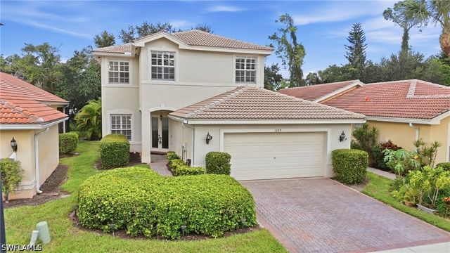 1289 Barrigona CT, Naples, FL 34119