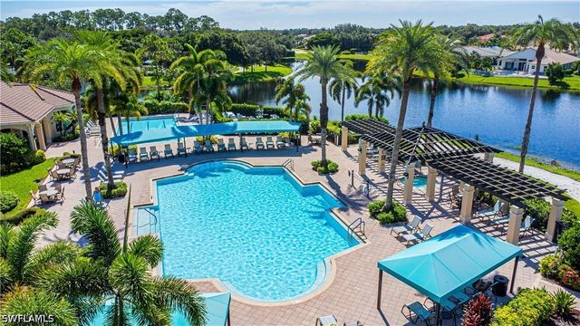 1289 Barrigona CT, Naples, FL 34119
