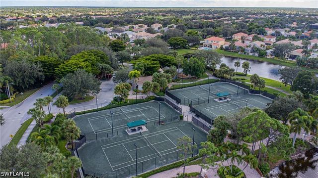 1289 Barrigona CT, Naples, FL 34119