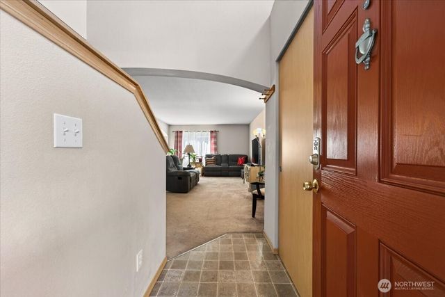 7240 177th Street E, Puyallup, WA 98375
