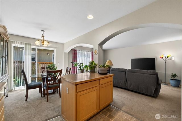 7240 177th Street E, Puyallup, WA 98375