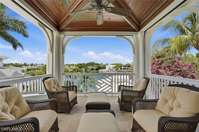 1870 4th ST S, Naples, FL 34102