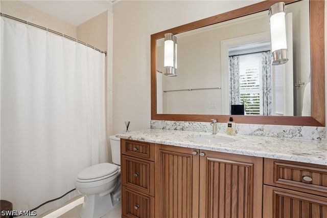 1870 4th ST S, Naples, FL 34102