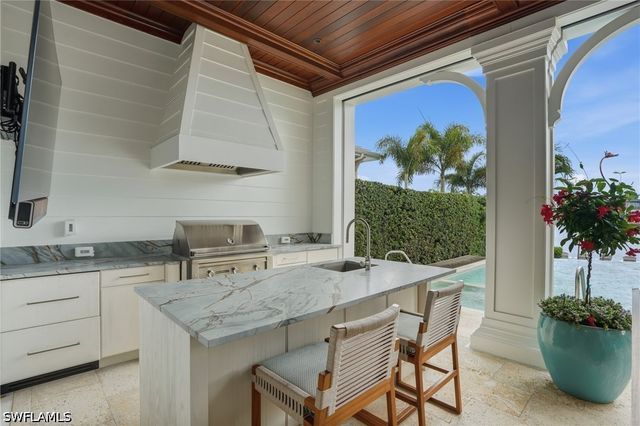 1870 4th ST S, Naples, FL 34102