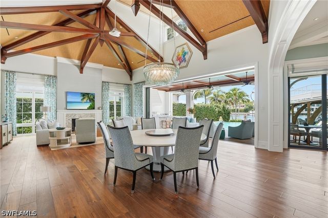 1870 4th ST S, Naples, FL 34102