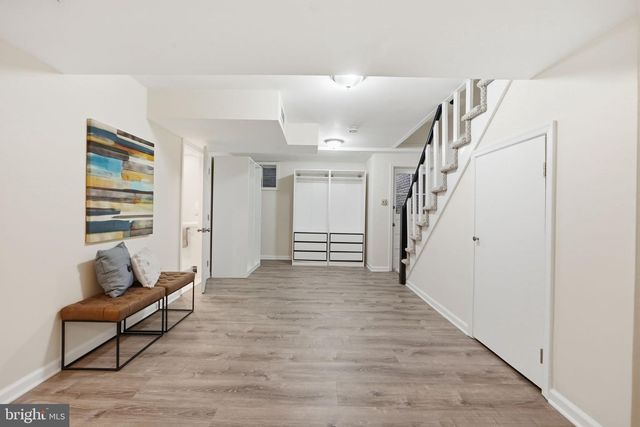 5910 OVERLEA RD, Bethesda, MD 20816