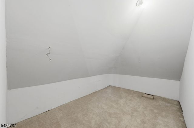 219 Magie Ave, Roselle Park Boro, NJ 07204