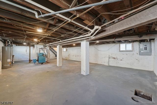 219 Magie Ave, Roselle Park Boro, NJ 07204