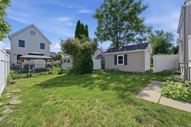 219 Magie Ave, Roselle Park Boro, NJ 07204