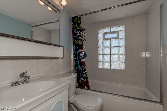 1701 Maple Street, Wickliffe, OH 44092