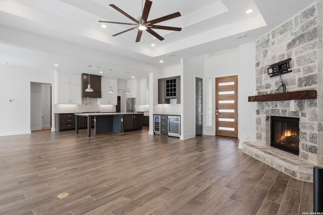 259 shepherds crook, Helotes, TX 78023
