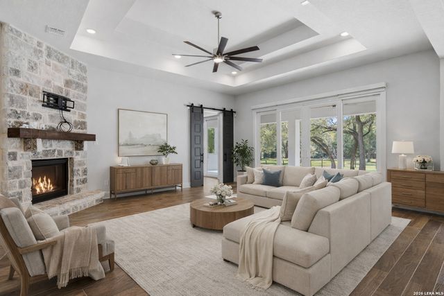 259 shepherds crook, Helotes, TX 78023