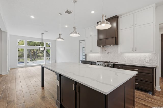 259 shepherds crook, Helotes, TX 78023