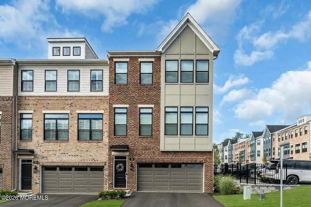 38 Waller Drive, Middletown, NJ 07748