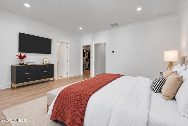 38 Waller Drive, Middletown, NJ 07748
