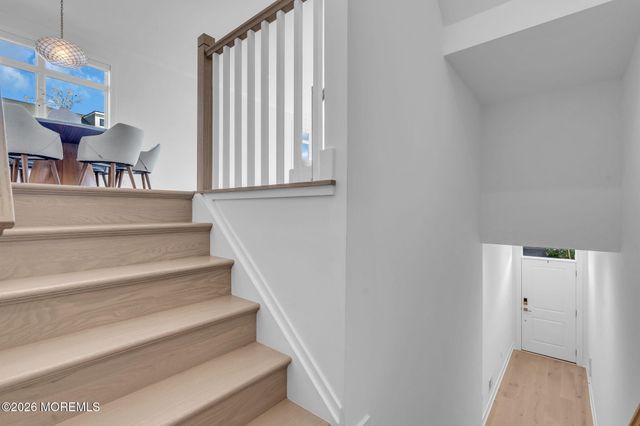 38 Waller Drive, Middletown, NJ 07748