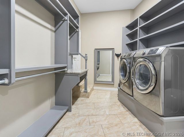 11802 S Hickory Lane, Claremore, OK 74017