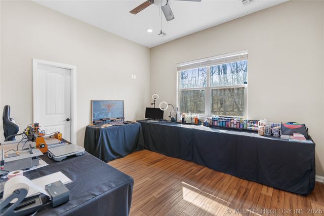 11802 S Hickory Lane, Claremore, OK 74017