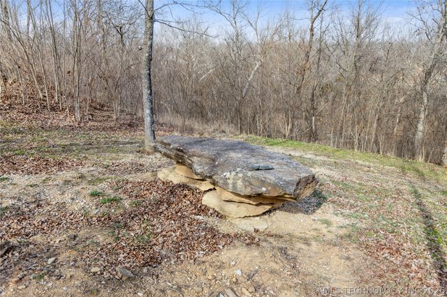 11802 S Hickory Lane, Claremore, OK 74017