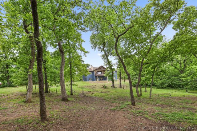11802 S Hickory Lane, Claremore, OK 74017