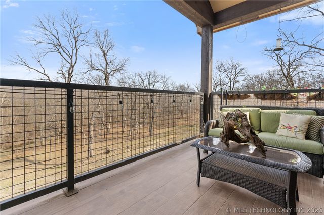 11802 S Hickory Lane, Claremore, OK 74017