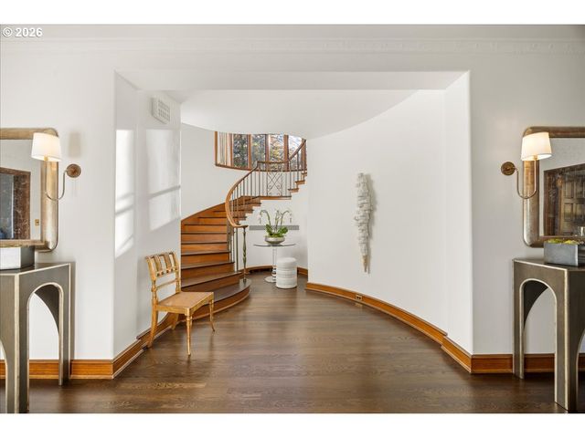 1840 Sw HAWTHORNE Ter, Portland, OR 97201