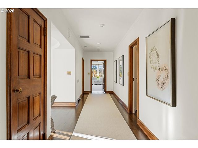 1840 Sw HAWTHORNE Ter, Portland, OR 97201