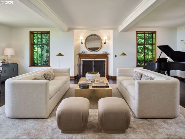 1840 Sw HAWTHORNE Ter, Portland, OR 97201