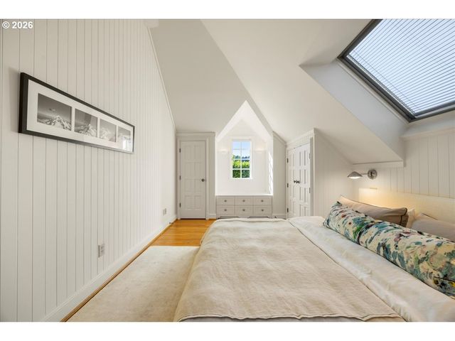 1840 Sw HAWTHORNE Ter, Portland, OR 97201