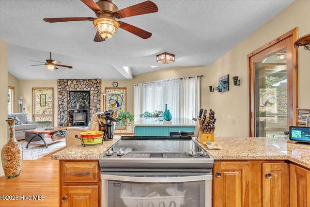 5505 Fredeen Court, Emerald Isle, NC 28594