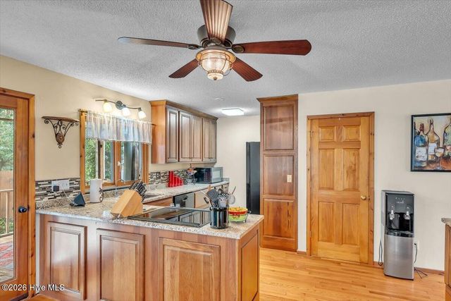 5505 Fredeen Court, Emerald Isle, NC 28594