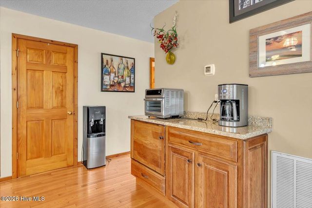 5505 Fredeen Court, Emerald Isle, NC 28594