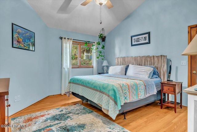 5505 Fredeen Court, Emerald Isle, NC 28594