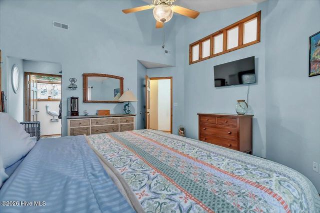 5505 Fredeen Court, Emerald Isle, NC 28594