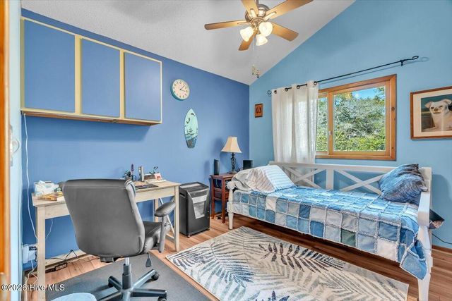 5505 Fredeen Court, Emerald Isle, NC 28594