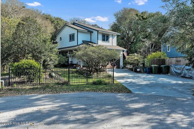 5505 Fredeen Court, Emerald Isle, NC 28594