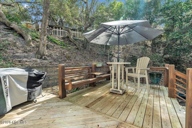 5505 Fredeen Court, Emerald Isle, NC 28594