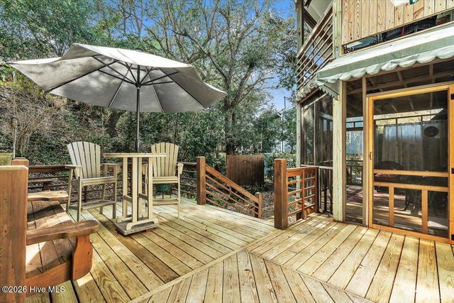 5505 Fredeen Court, Emerald Isle, NC 28594