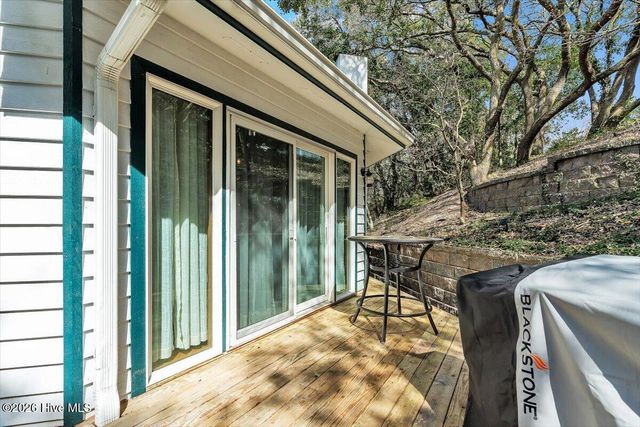 5505 Fredeen Court, Emerald Isle, NC 28594