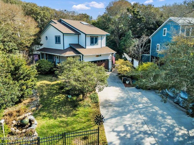 5505 Fredeen Court, Emerald Isle, NC 28594