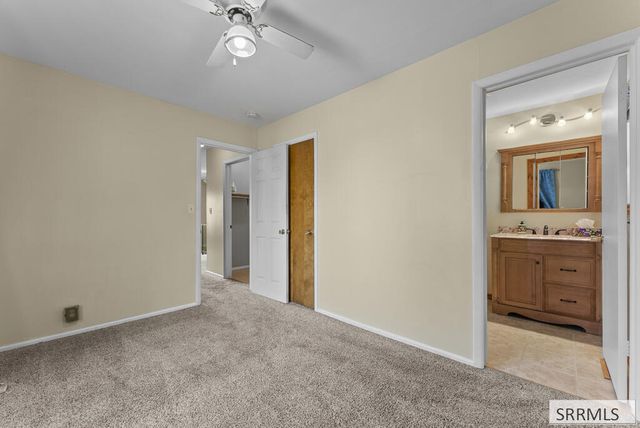 4011 E 49th S, Ammon, ID 83406