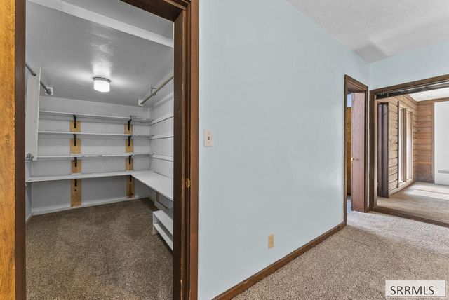 4011 E 49th S, Ammon, ID 83406