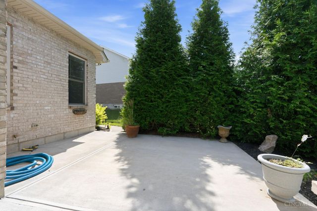 809 Morgan Drive, Monroe, OH 45050